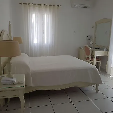 阿尔基奥酒店 4*